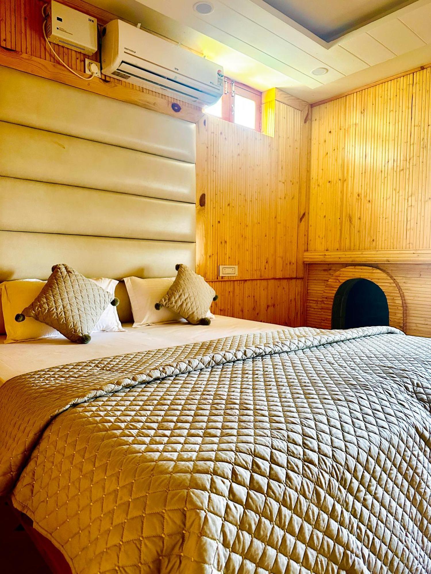 Uttaranchal Homestay Pithorāgarh Buitenkant foto
