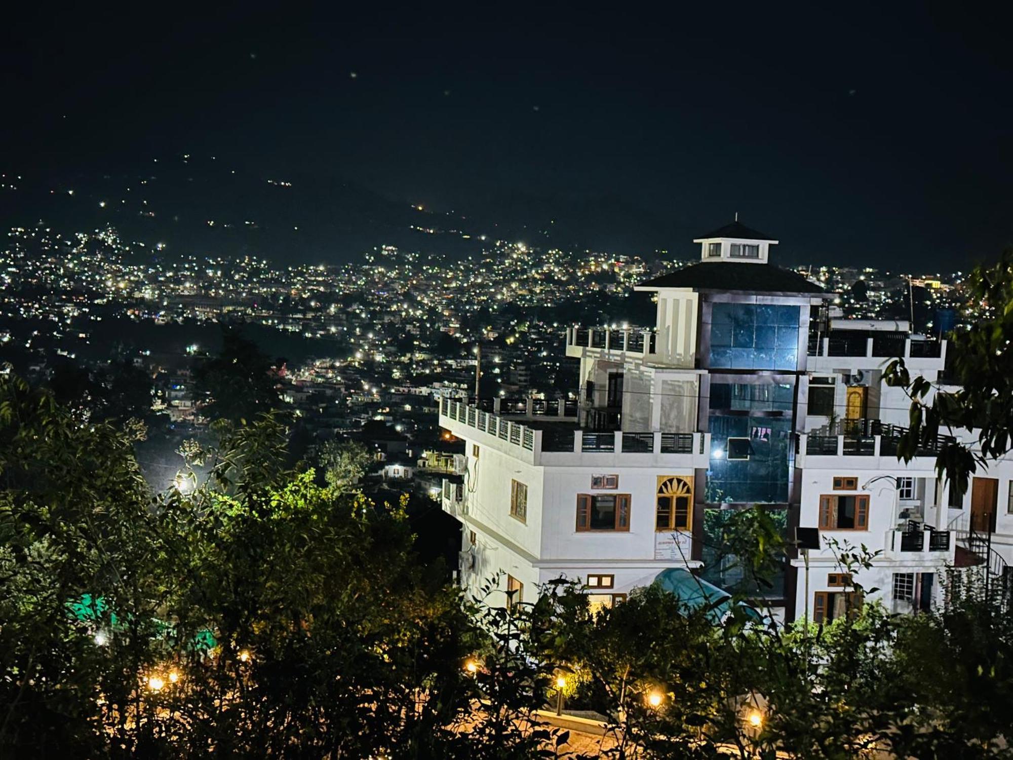 Uttaranchal Homestay Pithorāgarh Buitenkant foto